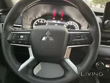 Mitsubishi Outlander 2025